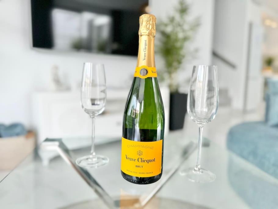 Welcome To Villa Bali A Luxurious Modern Getaway Los Cristianos  Zewnętrze zdjęcie