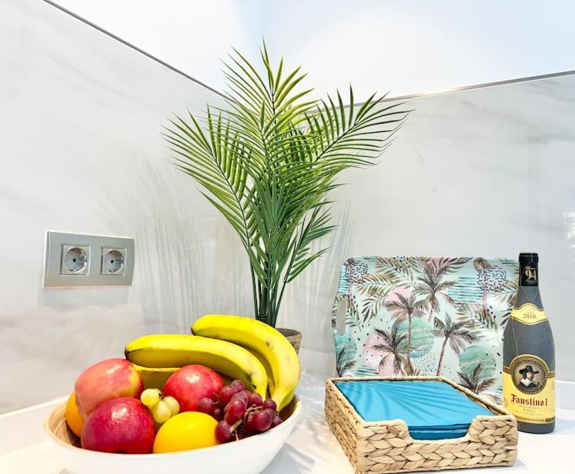 Welcome To Villa Bali A Luxurious Modern Getaway Los Cristianos  Zewnętrze zdjęcie